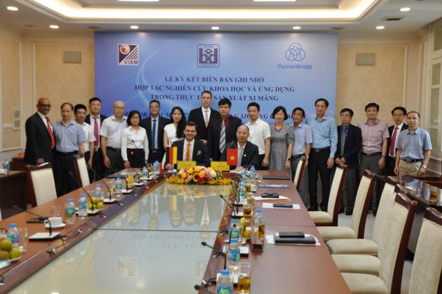 thyssenkrupp Industrial Solutions Vietnam and the Vietnam Institute of Building Materials (VIBM) signed a Memorandum of Understanding